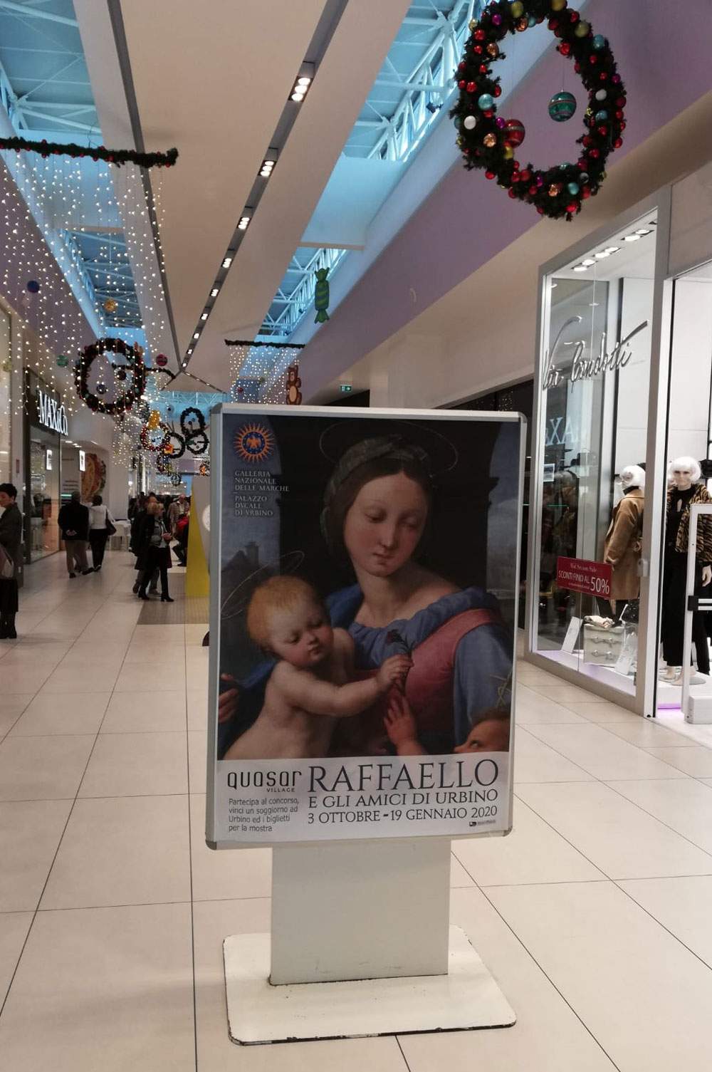 Vinci la mostra di Raffaello di Urbino nei centri commerciali di tutta Italia