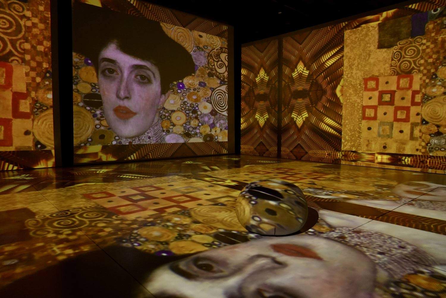 Gorizia, una mostra immersiva e multisensoriale su Gustav Klimt all'EmotionHall