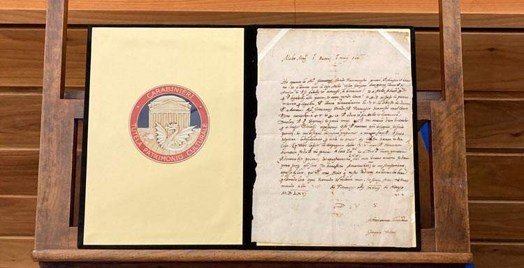Arezzo, recuperata una importante lettera di Giorgio Vasari rubata nel 2001